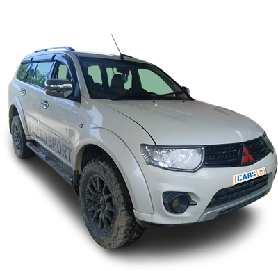 Mitsubishi Pajero Sport-img
